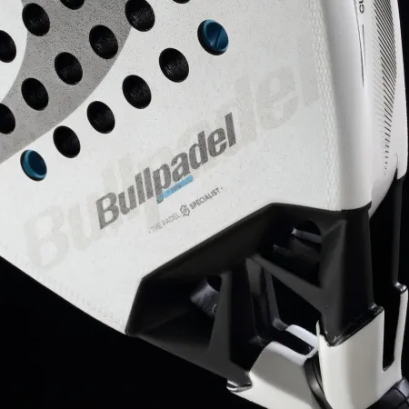 Ракетка для падела BULLPADEL Vertex 05 26, 494395, для проф. и любителей, стекловолокно, белый за 48&nbsp;150.80 ₽ купить в Владикавказе